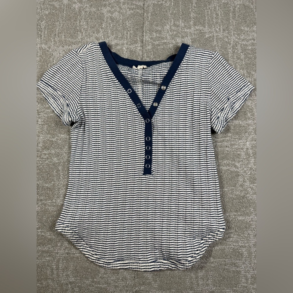 Pilcro Anthropologie Pop over Button Down Ribbed Henley Top Womens Size M